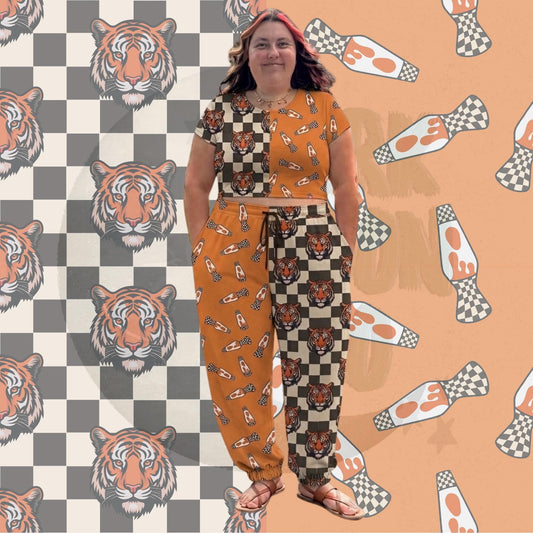 Groovy Tiger Split Set