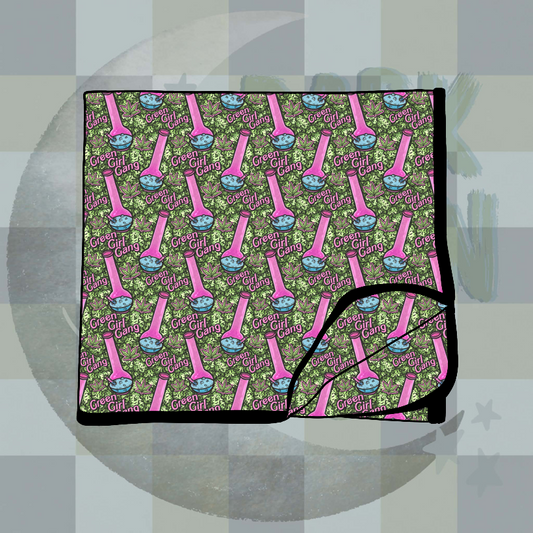 GREEN GIRL BLANKET